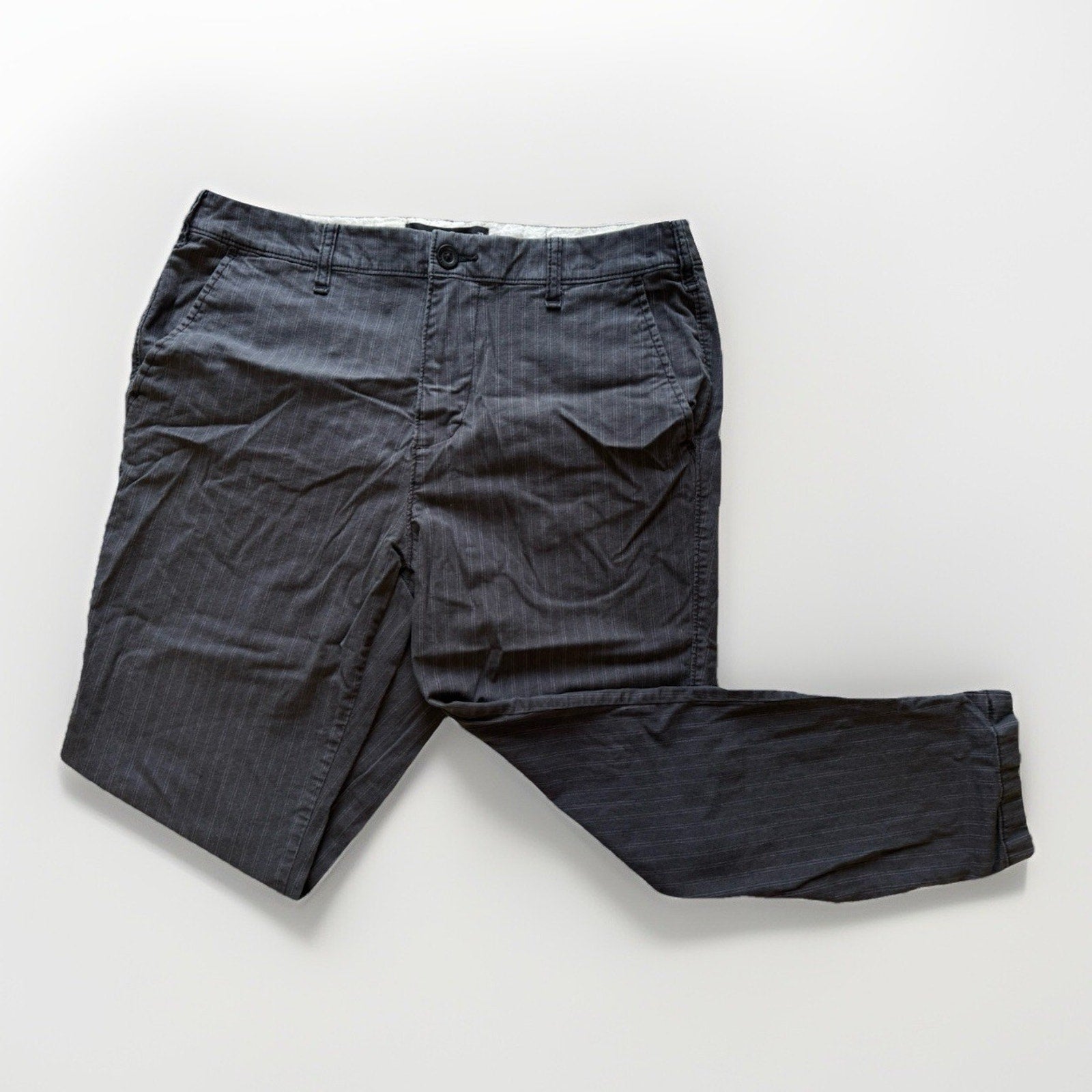 Hollister Epic Flex Taper Pants W33 L32 Gray Pinstripe Men’s Casual Stret - thriftgoblin
