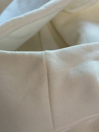 Huni Design Mona Thomas White Hoodie XL Puff Logo 3D Dot Sleeve Est 2018 - thriftgoblinTops