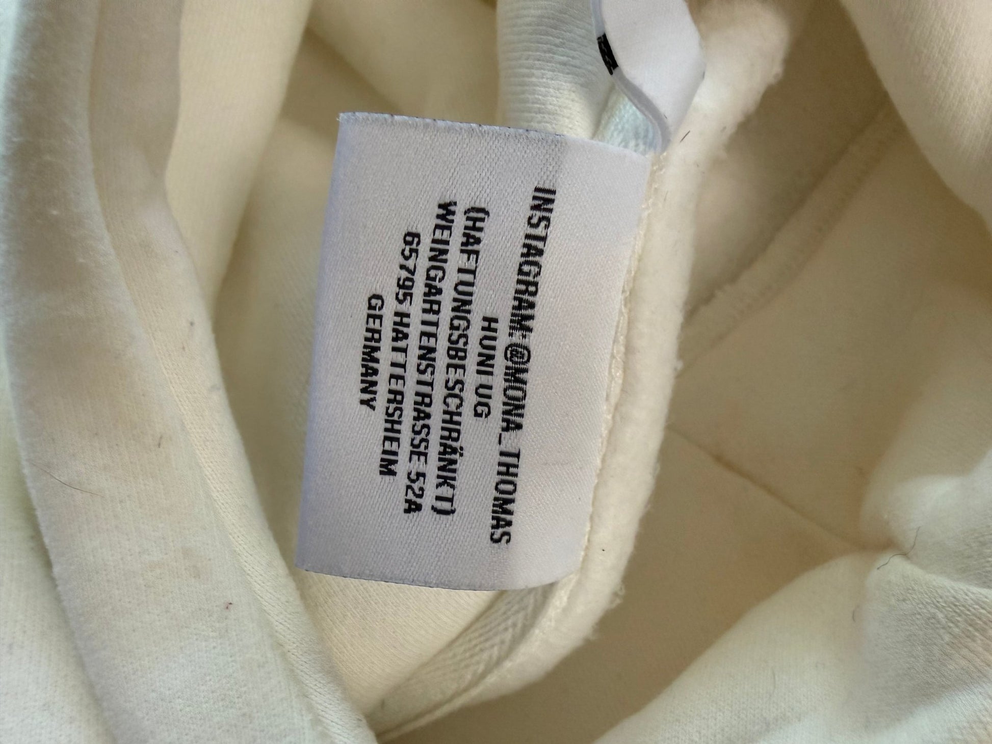 Huni Design Mona Thomas White Hoodie XL Puff Logo 3D Dot Sleeve Est 2018 - thriftgoblinTops