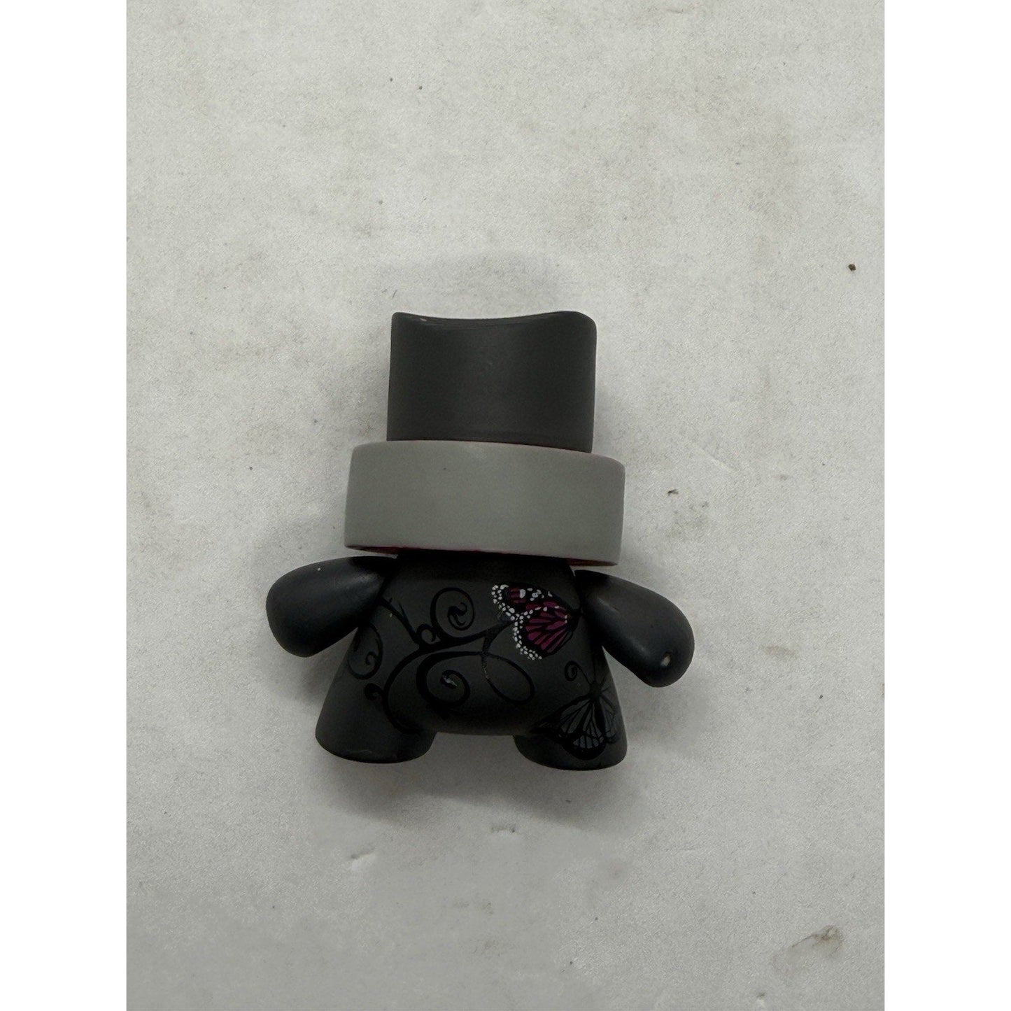 Kidrobot Fatcap Series 2 2008 - Hello Reach - 3" Vinyl Figure 29 - Degrees Kaws - thriftgoblin