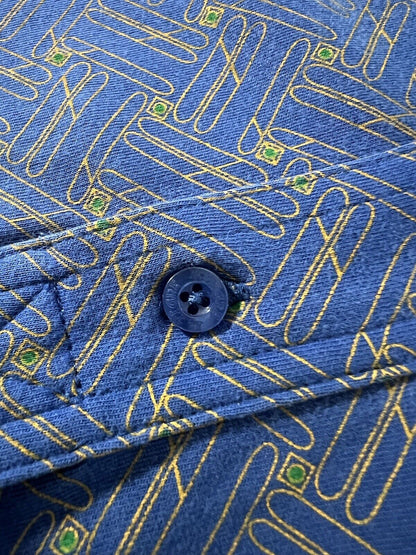 Le Tigre The Classic Polo Shirt Men’s Size M Blue Gold Print 4 Button Collar XL - thriftgoblin