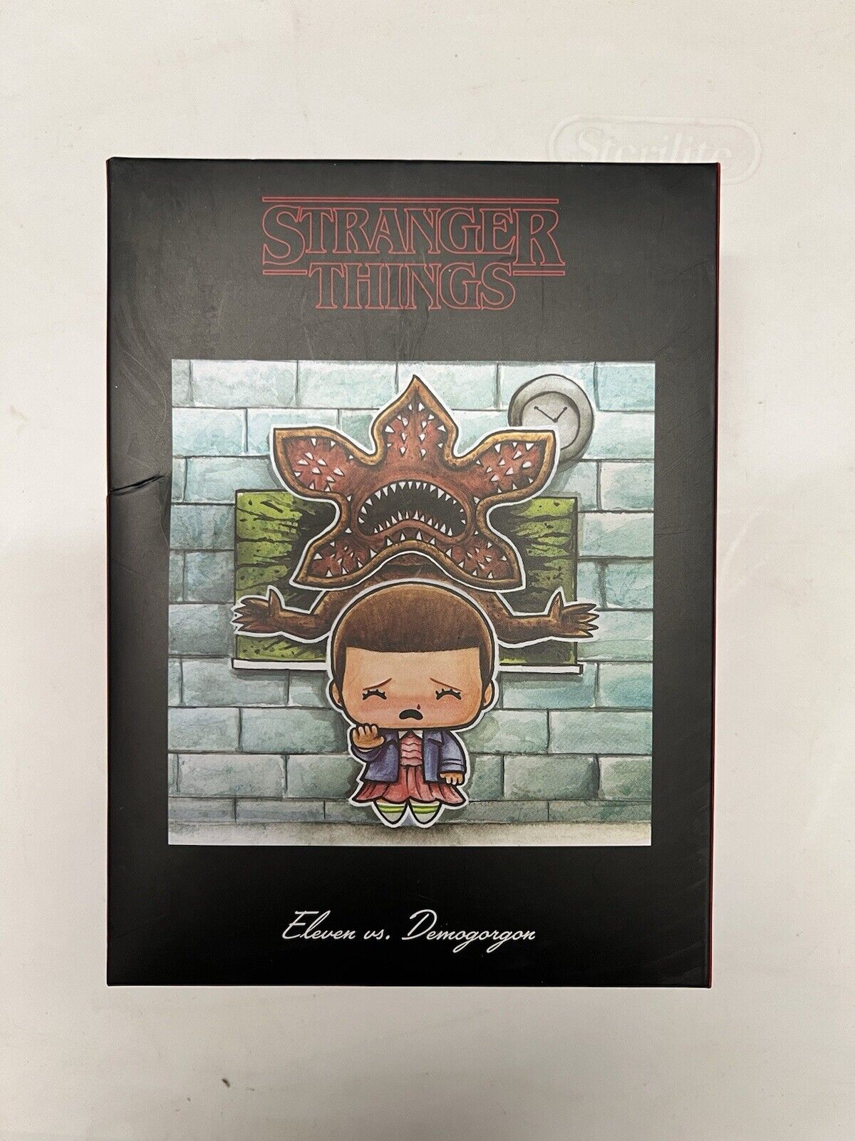 Loot Crate Stranger Things Eleven vs Demogorgon Diorama Figure Adult 17+ 2017 - thriftgoblin