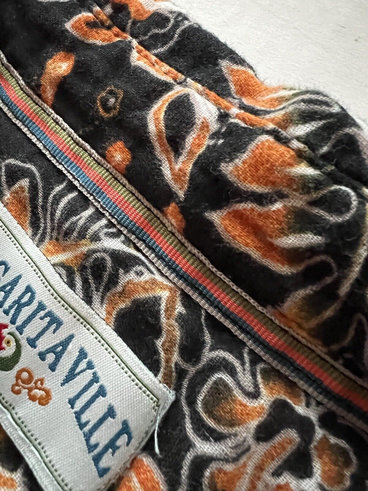 Margaritaville Orange And Black Button Up Shirt Awesome Halloween Hawaii Floral - thriftgoblin
