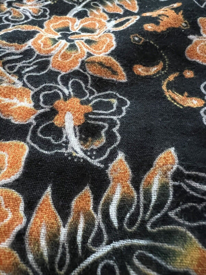 Margaritaville Orange And Black Button Up Shirt Awesome Halloween Hawaii Floral - thriftgoblin