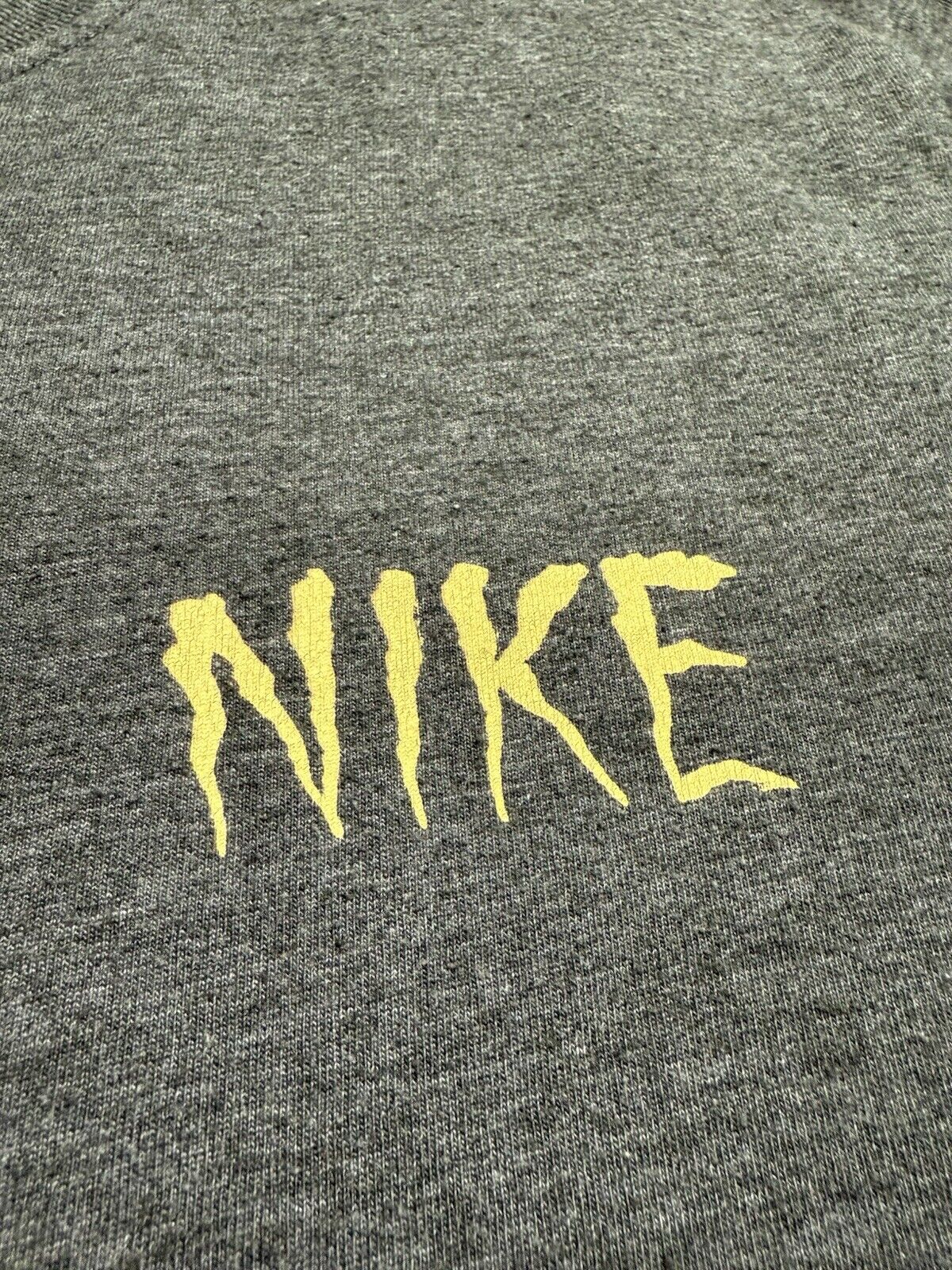Nike SB x Neckface T-Shirt Men Large Grey Lights Out Worldwide Logo Graffiti Art - thriftgoblin