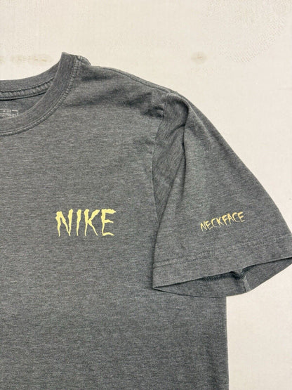 Nike SB x Neckface TShirt Men Medium Grey Lights Out Worldwide Logo Graffiti Art - thriftgoblin
