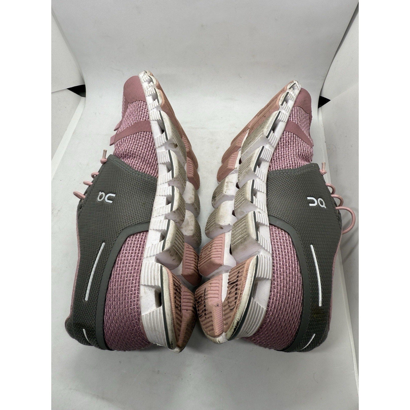 On Cloud 2.0 Women’s Running Shoes – Size US 7.5 Trainer Pink & Gray Pickle Hoka - thriftgoblin