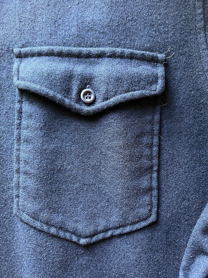 Pendleton Outdoorsman Longlseeve Button Up Shirt Blue Virgin Wool USA Flannel L - thriftgoblin