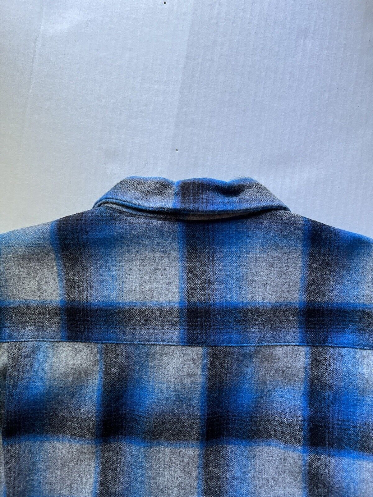 Pendleton The Original Board Shirt Mens Medium USA Virgin Wool Plaid Button Down - thriftgoblin