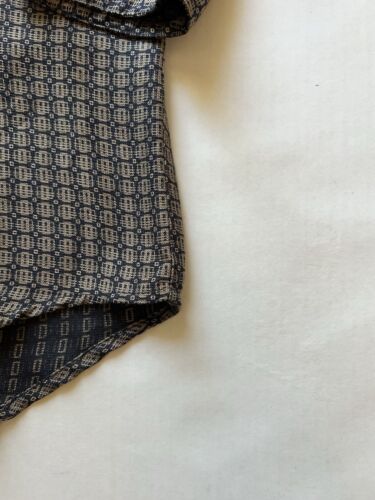 Perry Ellis 100% Silk Shirt Men’s Size L Geometric Long Sleeves Brown Collarless - thriftgoblin