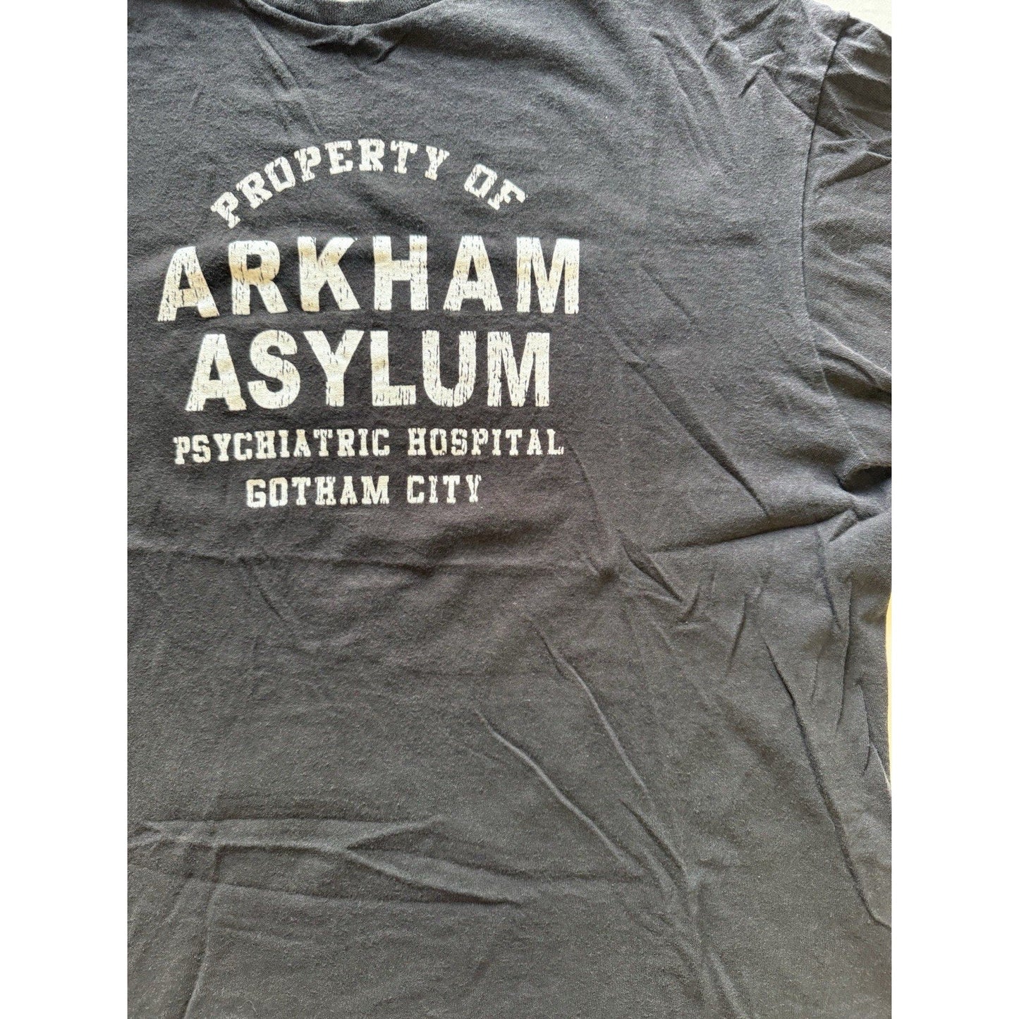 Property of Arkham Asylum Gotham City T-Shirt – XL Black Distressed Graphic Tee - thriftgoblin