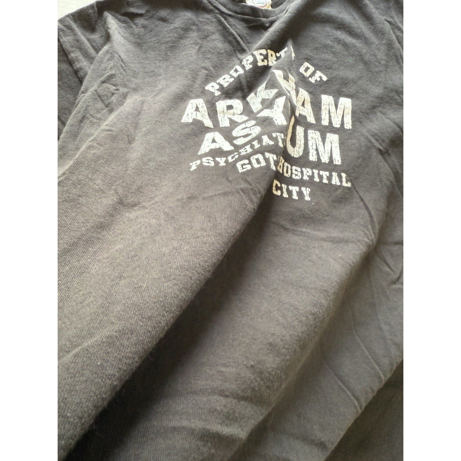 Property of Arkham Asylum Gotham City T-Shirt – XL Black Distressed Graphic Tee - thriftgoblin