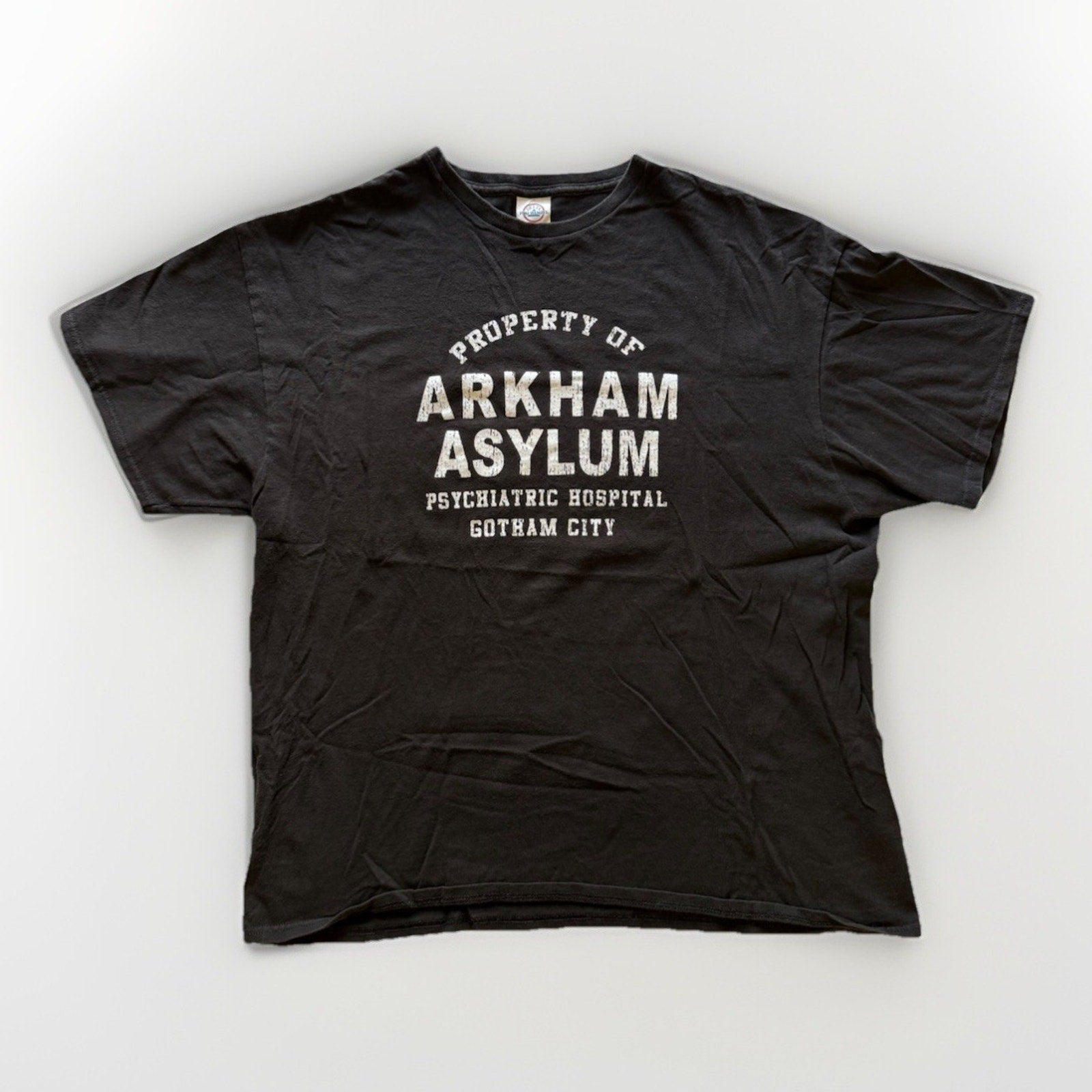 Property of Arkham Asylum Gotham City T-Shirt – XL Black Distressed Graphic Tee - thriftgoblin