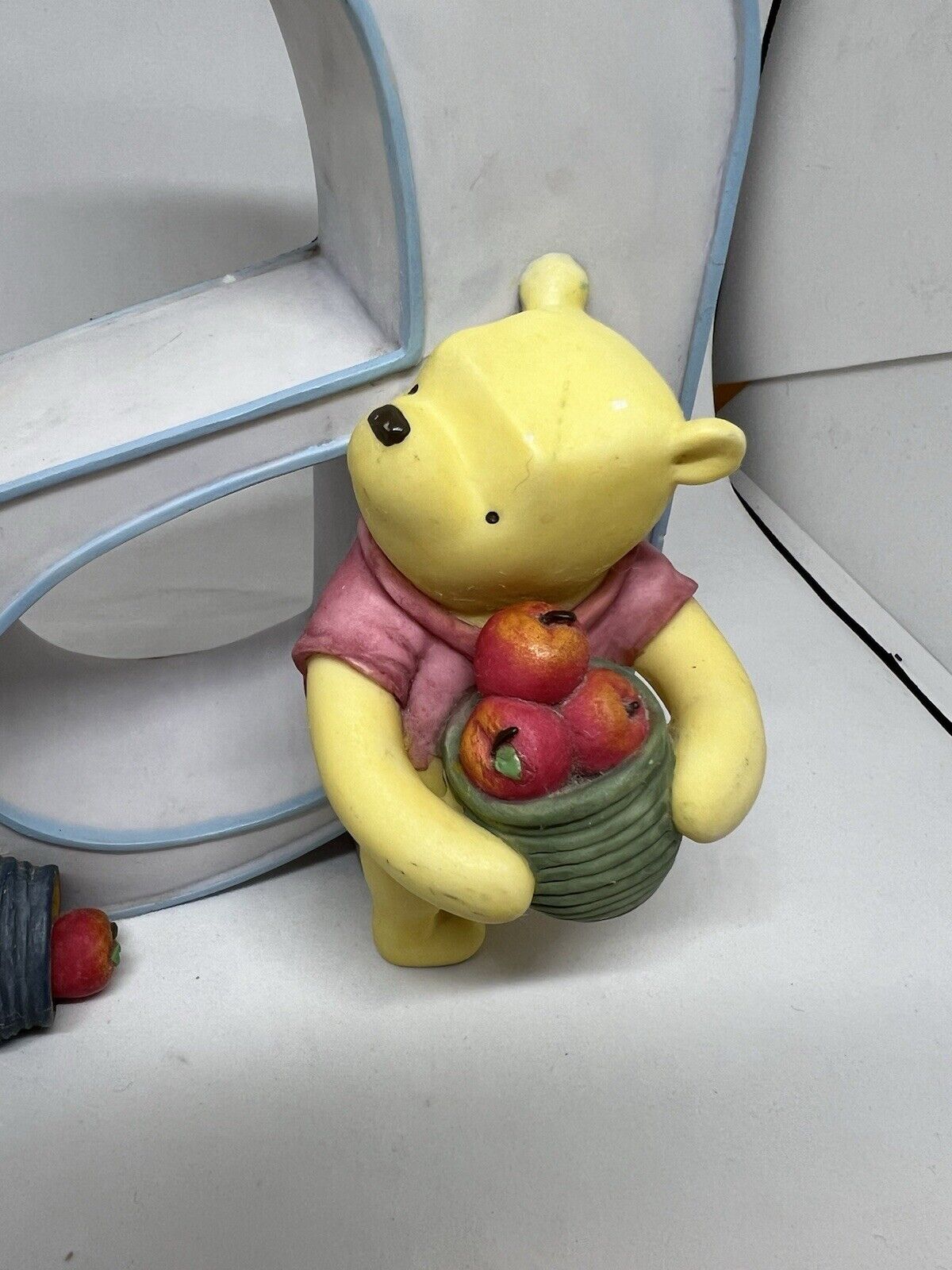 Quality Bookends Disney’s Winnie the Pooh "A" to "Z" Large Michel & Co. Sturdy - thriftgoblin