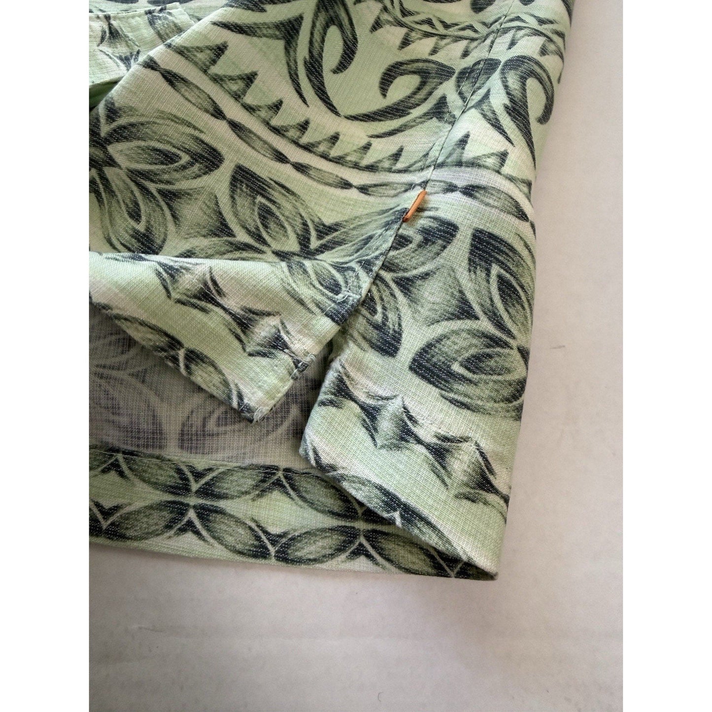 Quiksilver Waterman Collection Tailored Fit Hawaiian Shirt Men Large Sage Green - thriftgoblin