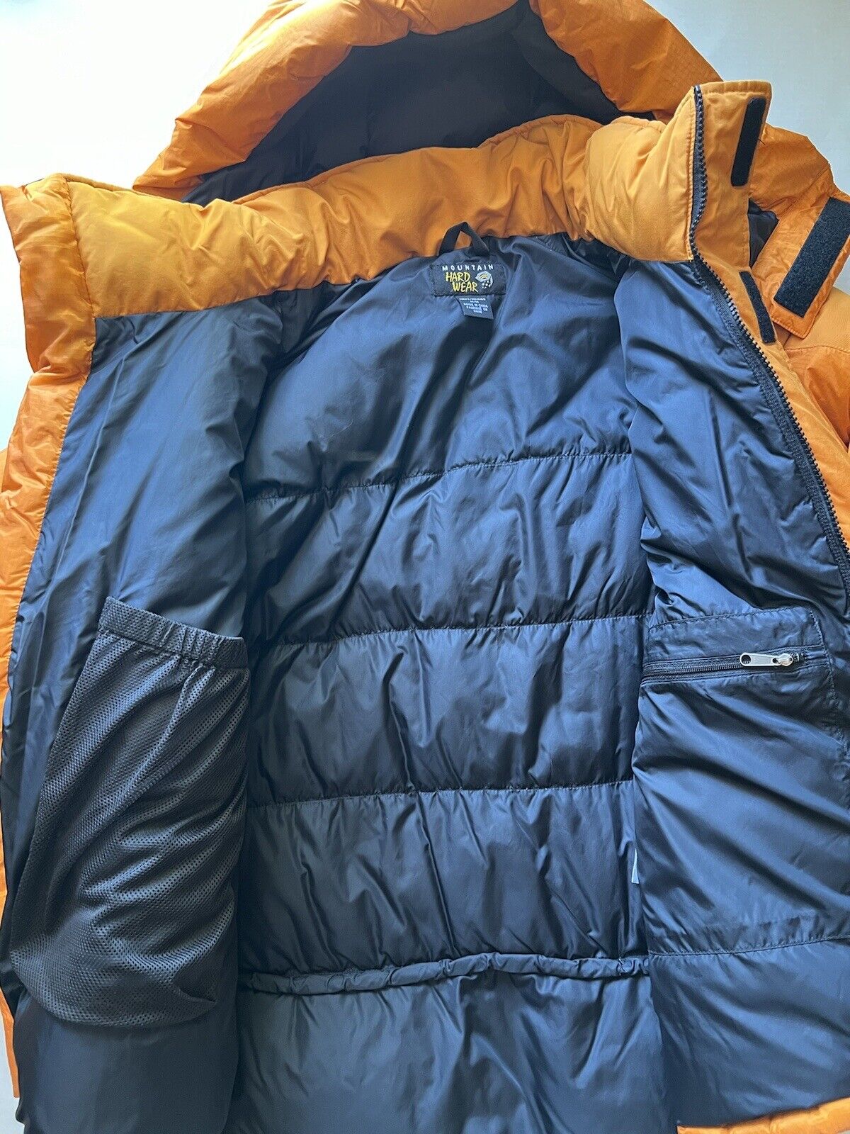 RARE Mountain Hardwear Puffer Zip Jacket Hoodie. Neon Orange. Outerwear. Mens M - thriftgoblin