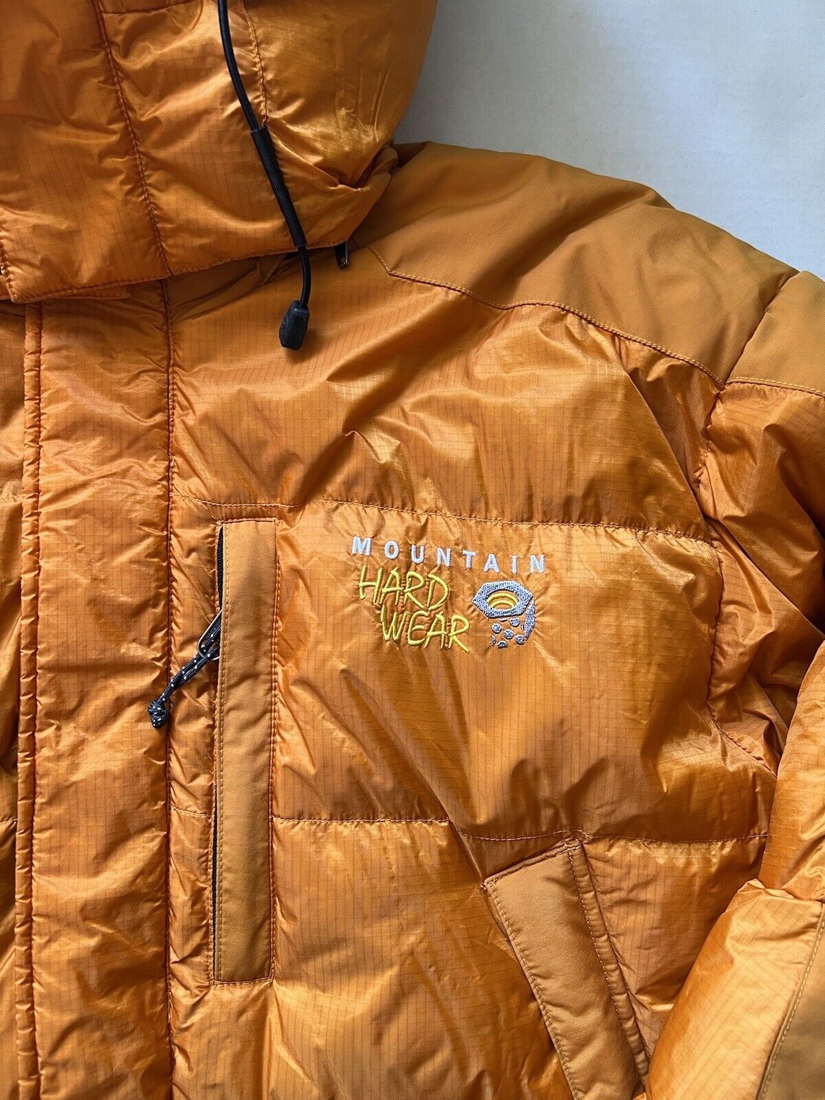 RARE Mountain Hardwear Puffer Zip Jacket Hoodie. Neon Orange. Outerwear. Mens M - thriftgoblin