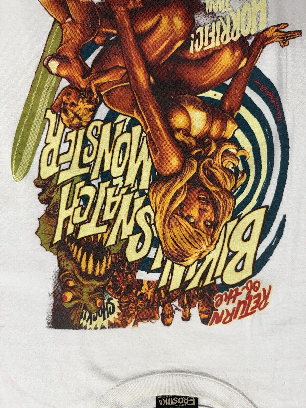Rockin Jelly Bean EROSTIKA Invasion Of Bikini Snatchers Shirt 2009 Size L Mens - thriftgoblin