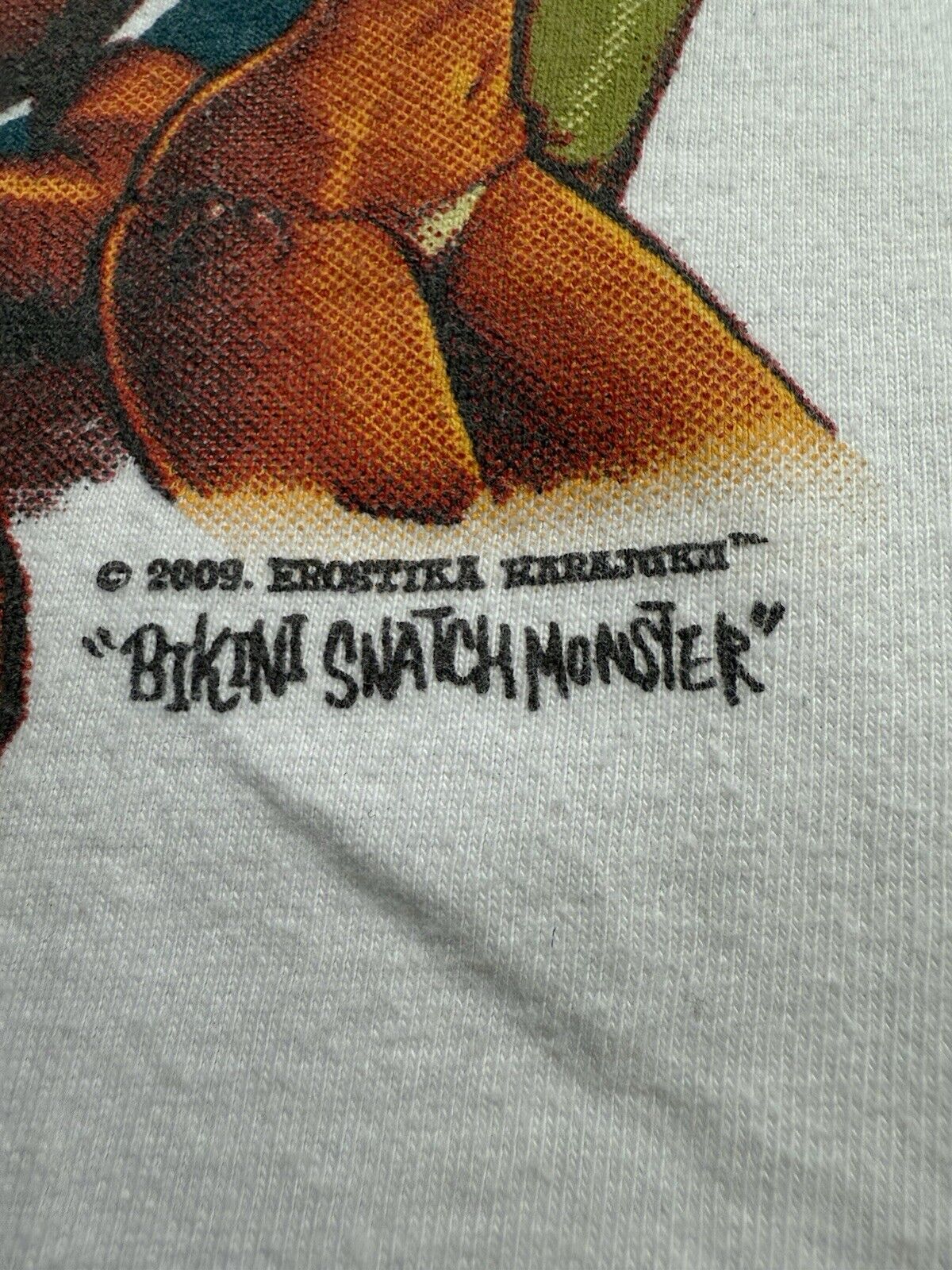 Rockin Jelly Bean EROSTIKA Invasion Of Bikini Snatchers Shirt 2009 Size L Mens - thriftgoblin