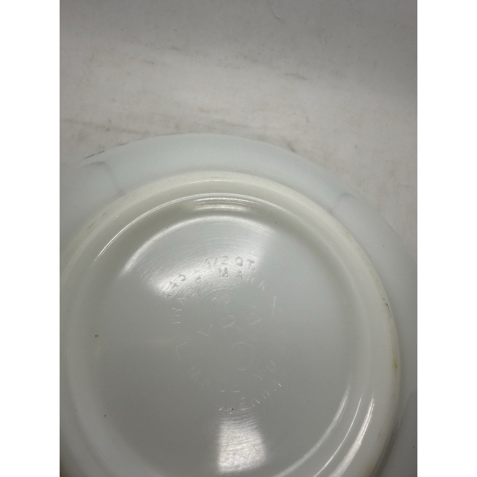 Rooster Pyrex 2 1/2 QT Cinderella Mixing Bowl 443 Turquoise On White Butterprint - thriftgoblin