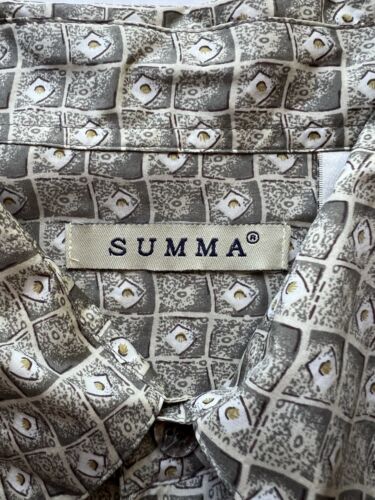 Summa Men Shirt Size L Beige THIN Silk Nylon All Over Print Short Sleeve - thriftgoblin
