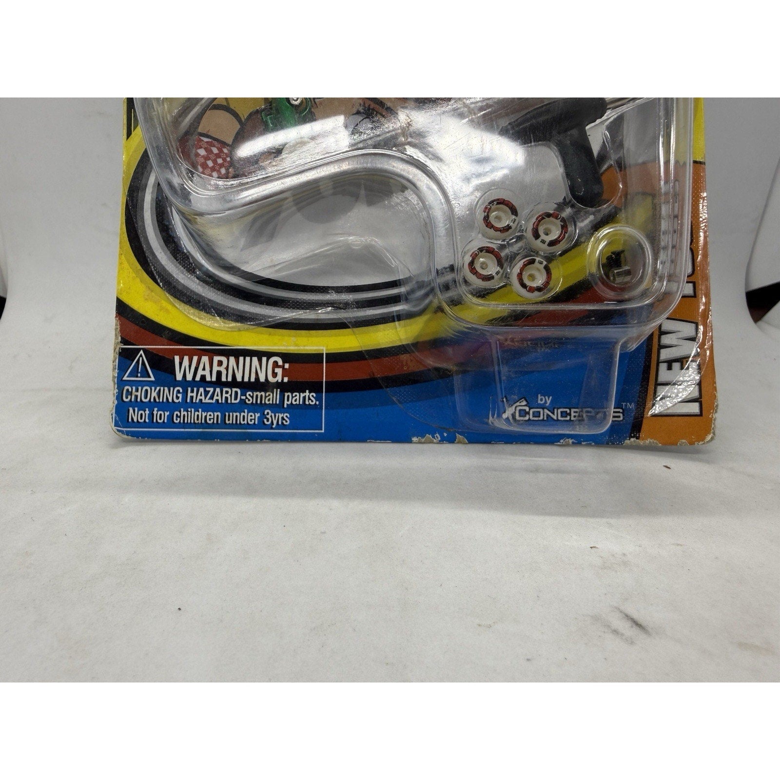 Tech Deck Hook - Ups Generation 6 Fingerboard Series 6650 Anime Girl Spitfire 2000 - thriftgoblin