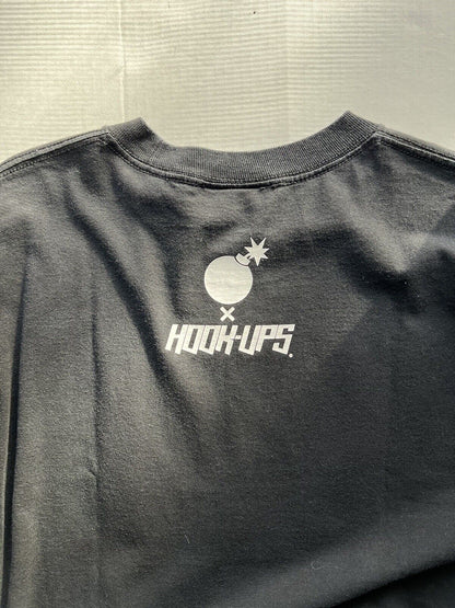 The Hundreds x Hook - Ups Adam Bomb Red Eyes T-Shirt Black Size Medium 2013 - thriftgoblin