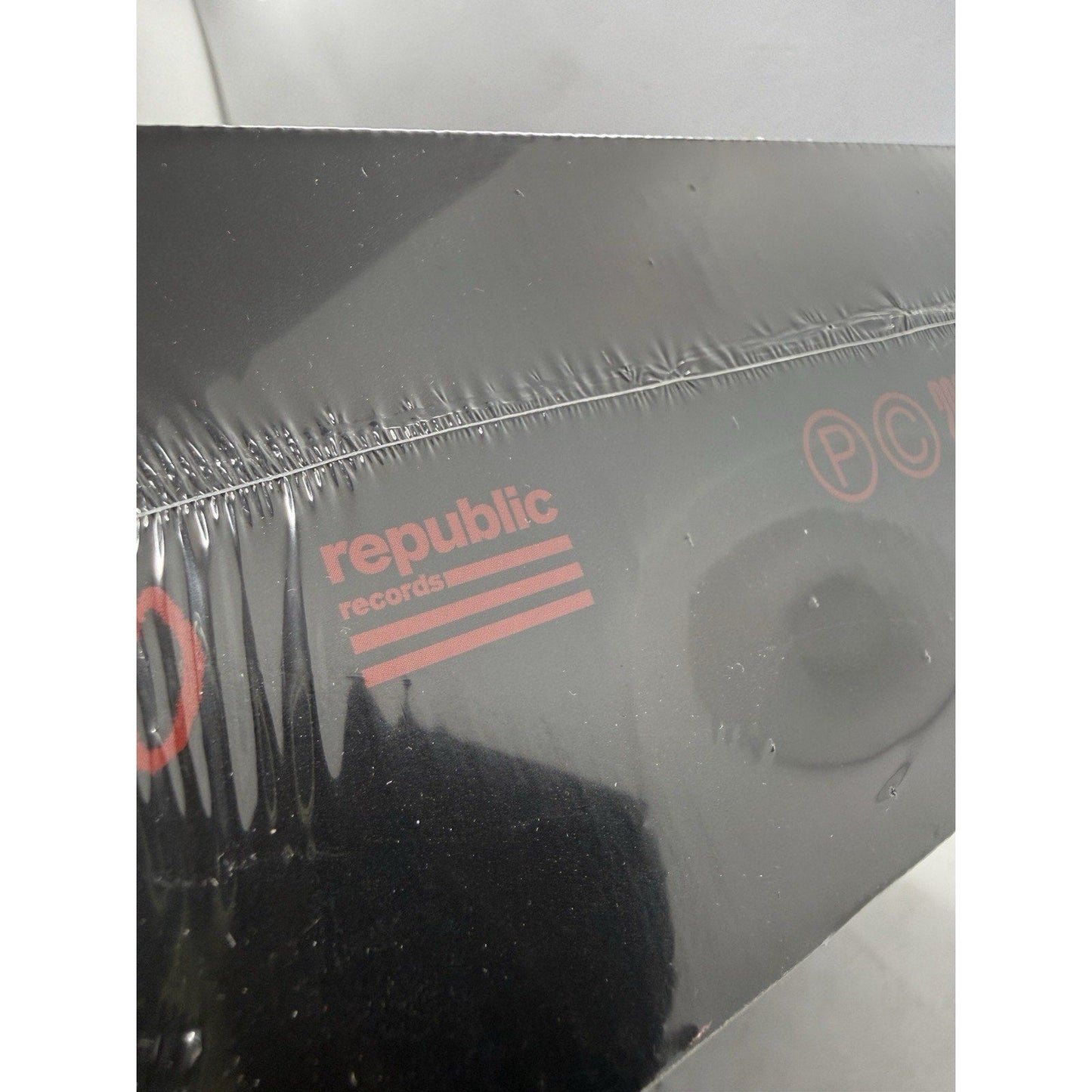 The Weeknd Hurry Up Tomorrow Box Set 2024 Republic Records Sealed Medium Shirt - thriftgoblin