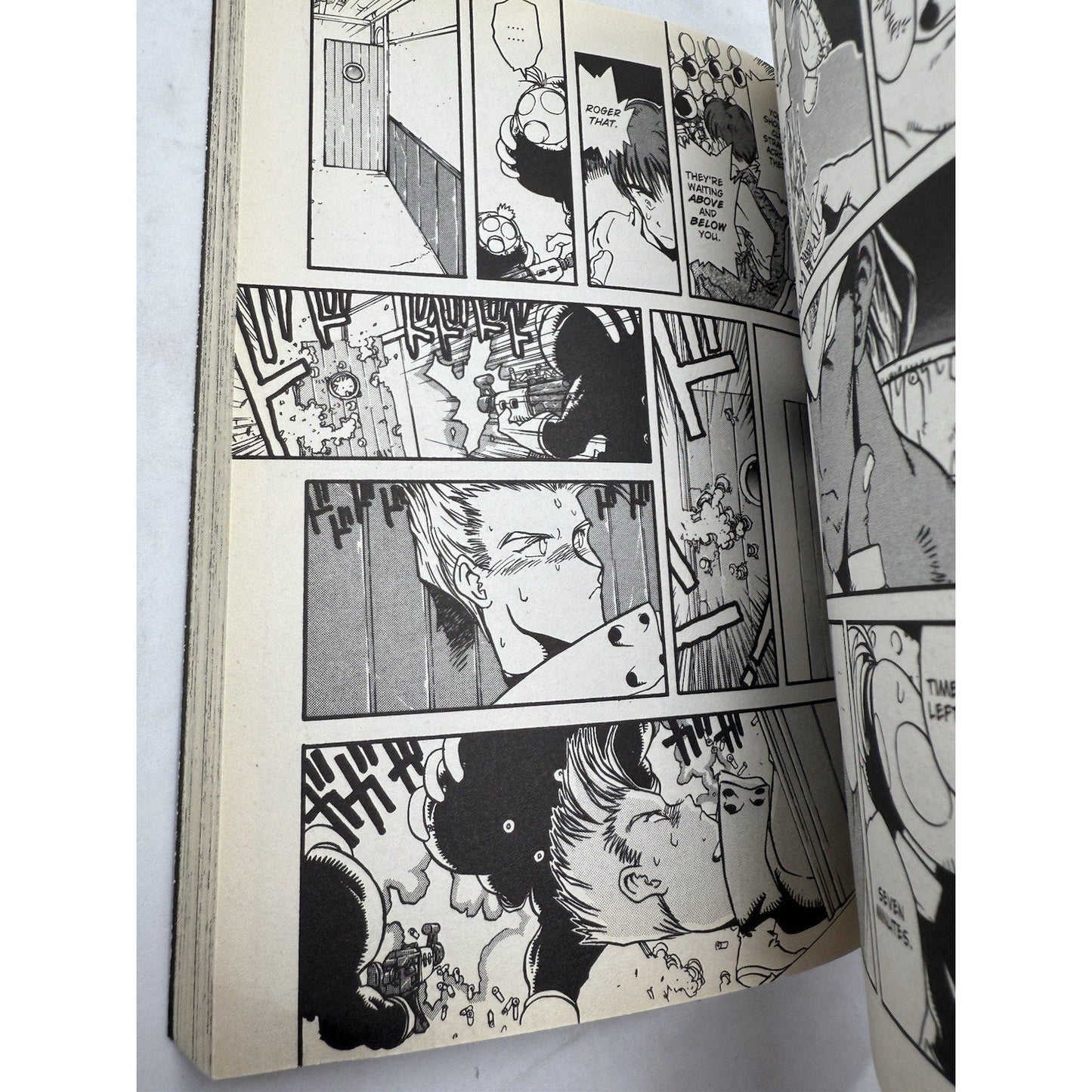 Trigun Volume Vol. 1 Manga by Yasuhiro Nightow English Dark Horse Manga 2003 - thriftgoblin