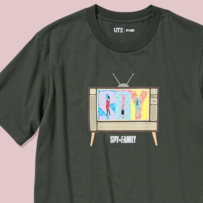 Uniqlo SPY x FAMILY UT Short - Sleeve Graphic T-Shirt DARK GRAY, Size L $24.90 Yor - thriftgoblin