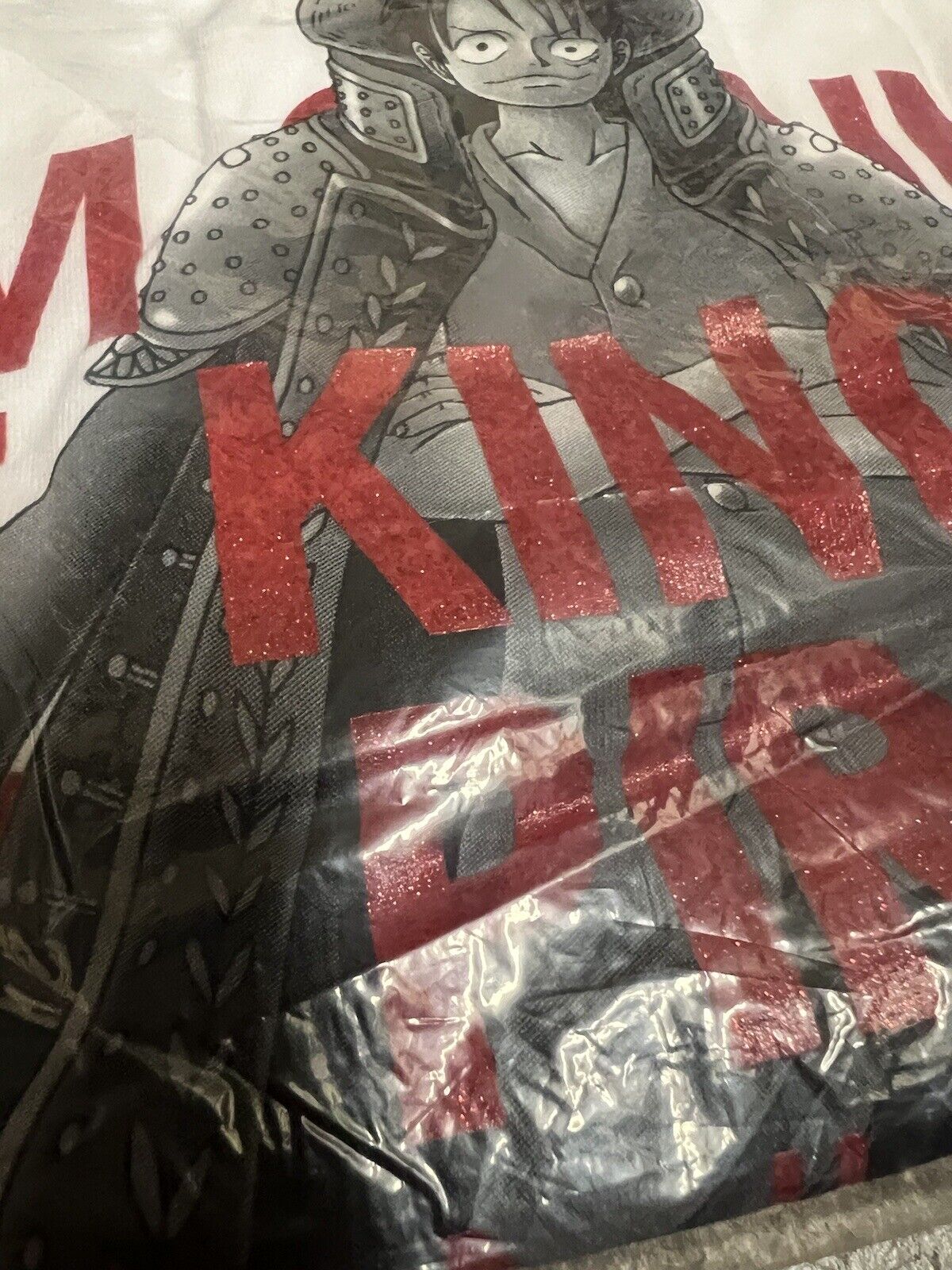 Uniqlo UT One Piece Luffy King Of Pirates Graphic T Shirt Size L Anime Manga - thriftgoblin