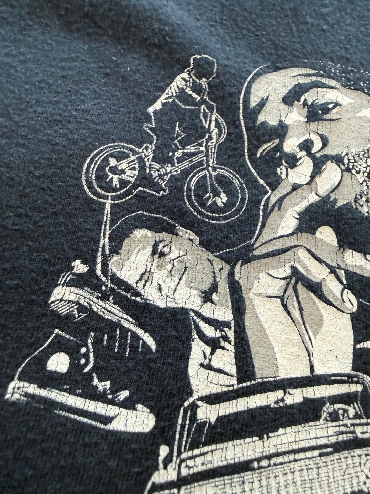Upper Playground Ice Cube Friday Lowrider Hip Hop Collage Tee Navy L - thriftgoblinTee
