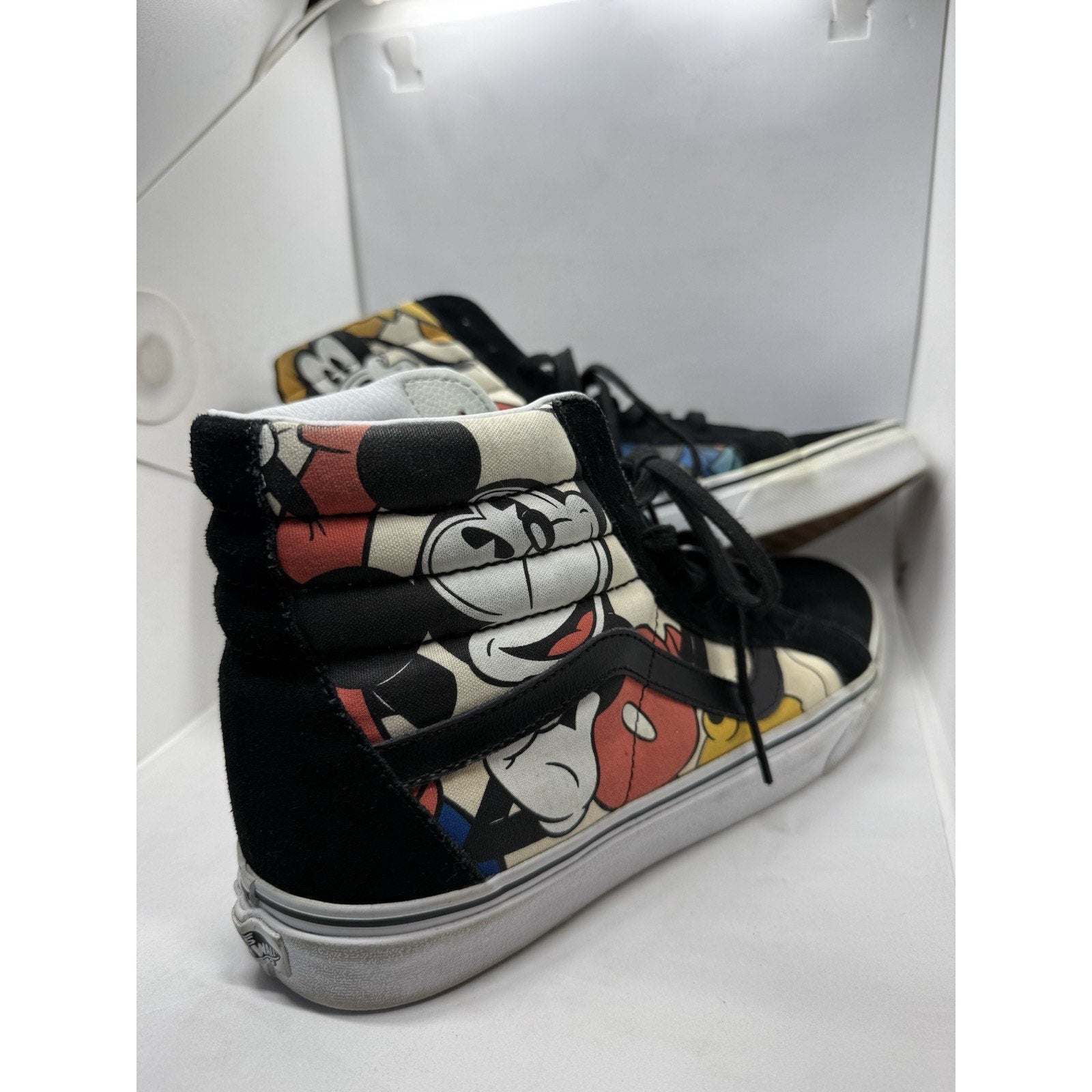 Vans Disney SK8 - Hi Reissue Mickey & Friends Box 11.5 Mens Black High Top Shoes - thriftgoblin