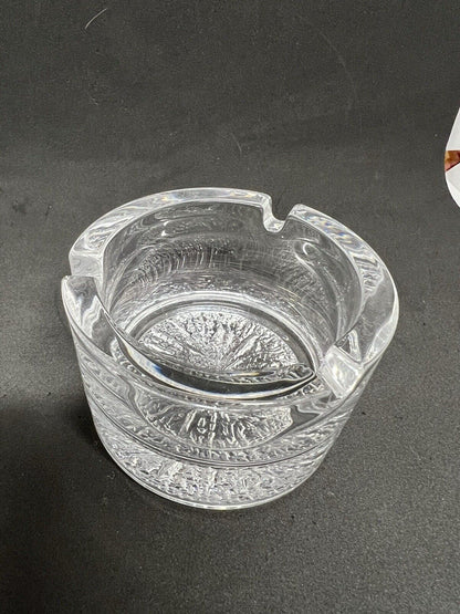 Vintage Ashtray Crystal Clear Glass Textured Bottom Classy Heavy Quality Lounge - thriftgoblin