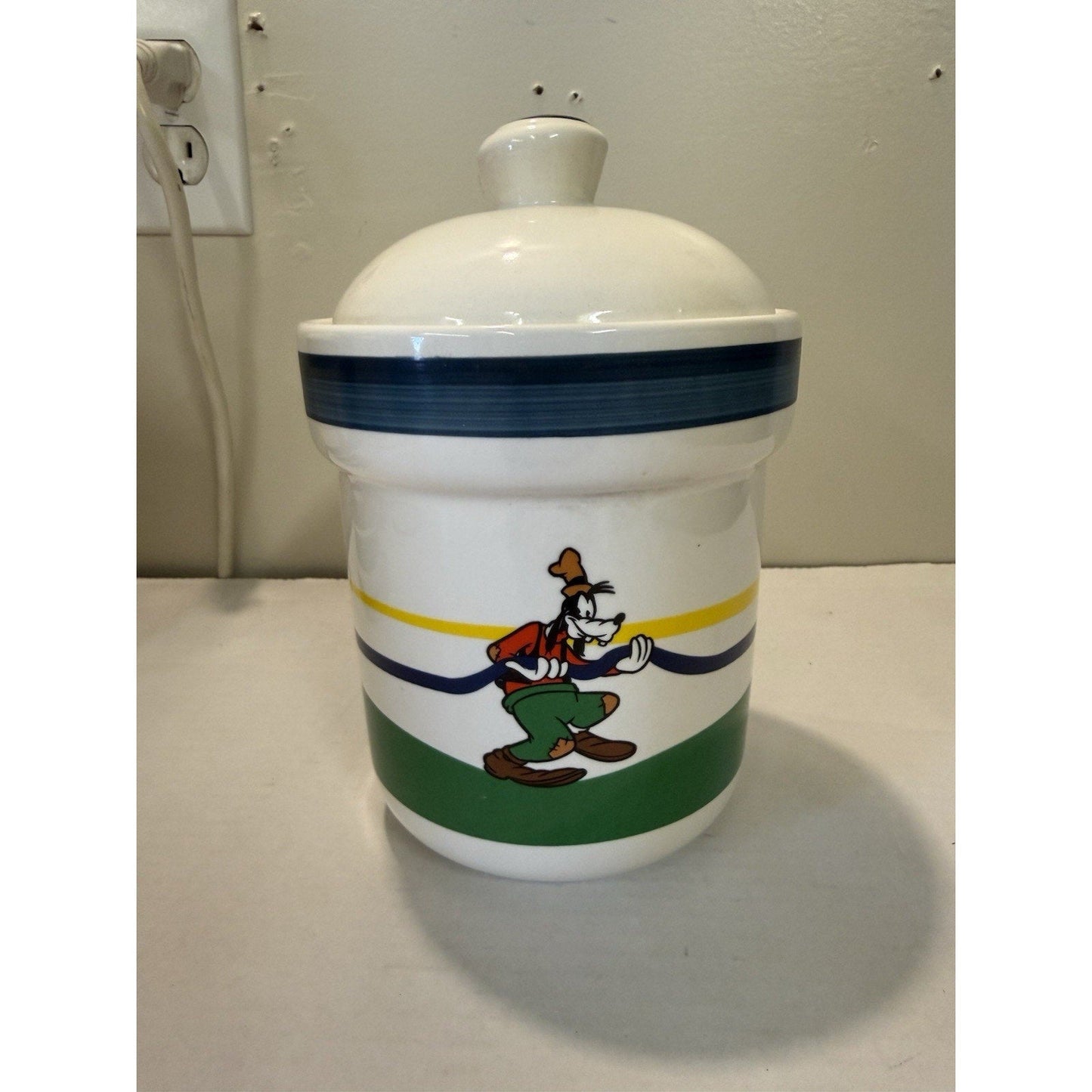 Vintage Disney Treasure Craft “Stars & Stripes” 4‑Piece Canister Set Mickey & Co - thriftgoblin