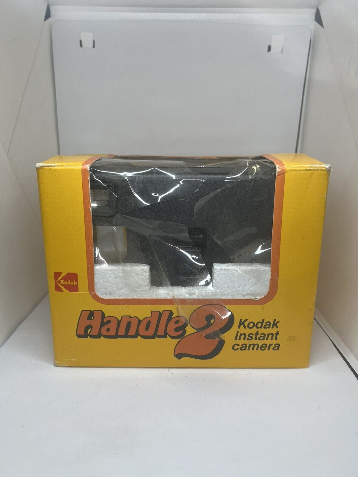 Vintage Eastman Kodak Handle 2 instant camera 143 - 9256 film PR10 w/booklet 1979 - thriftgoblin