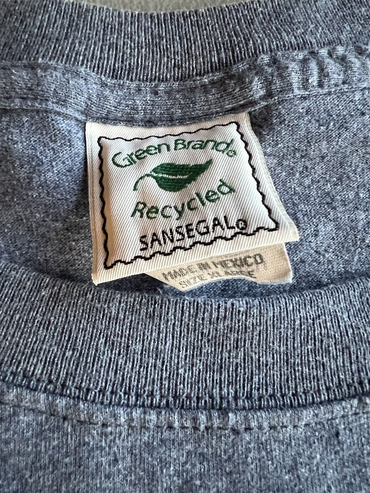 Vintage Green Brand Recycled Yellowstone National Park T Shirt Men's XL Blue USA - thriftgoblin