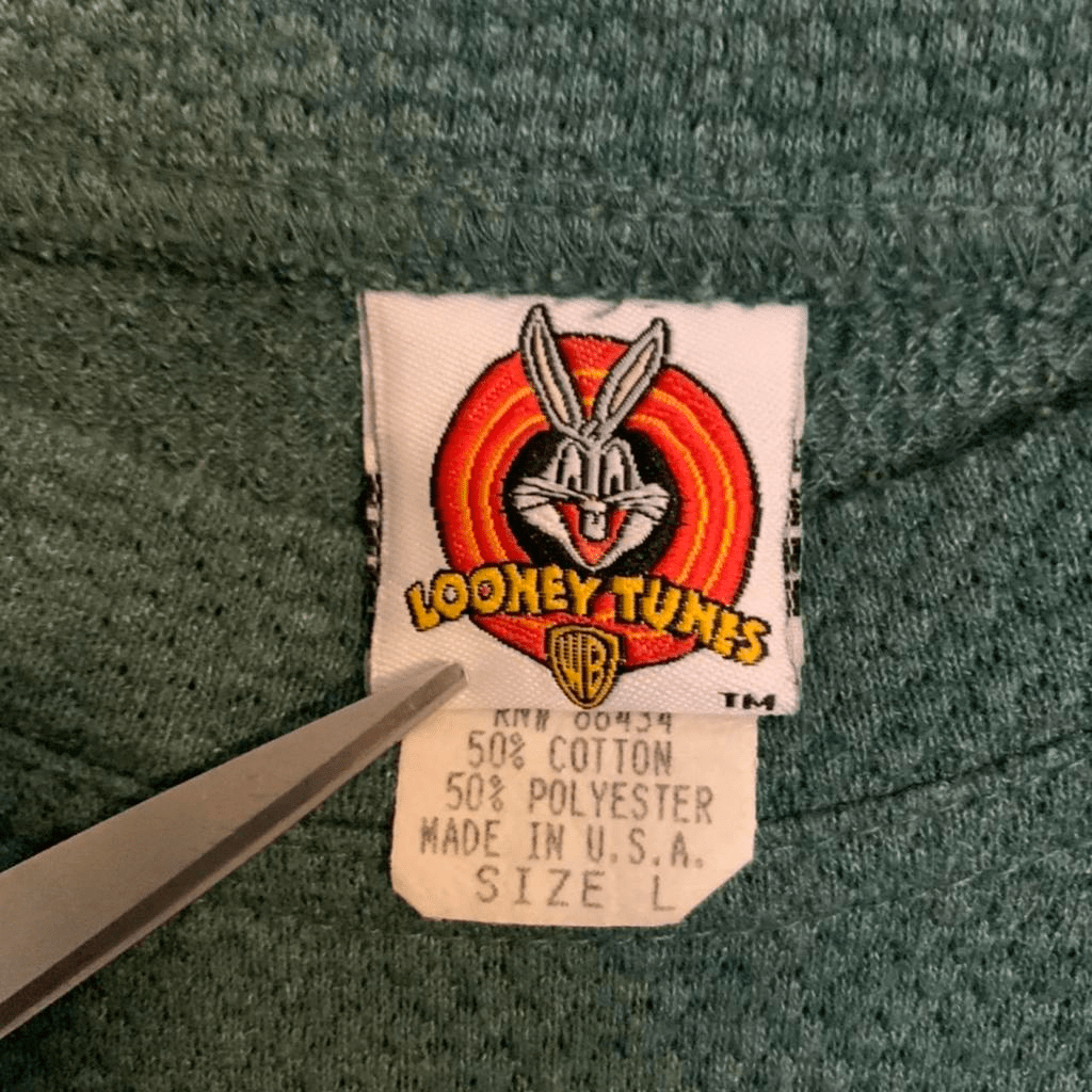 Vintage Looney Tunes Taz Textured Crewneck Shirt - thriftgoblin