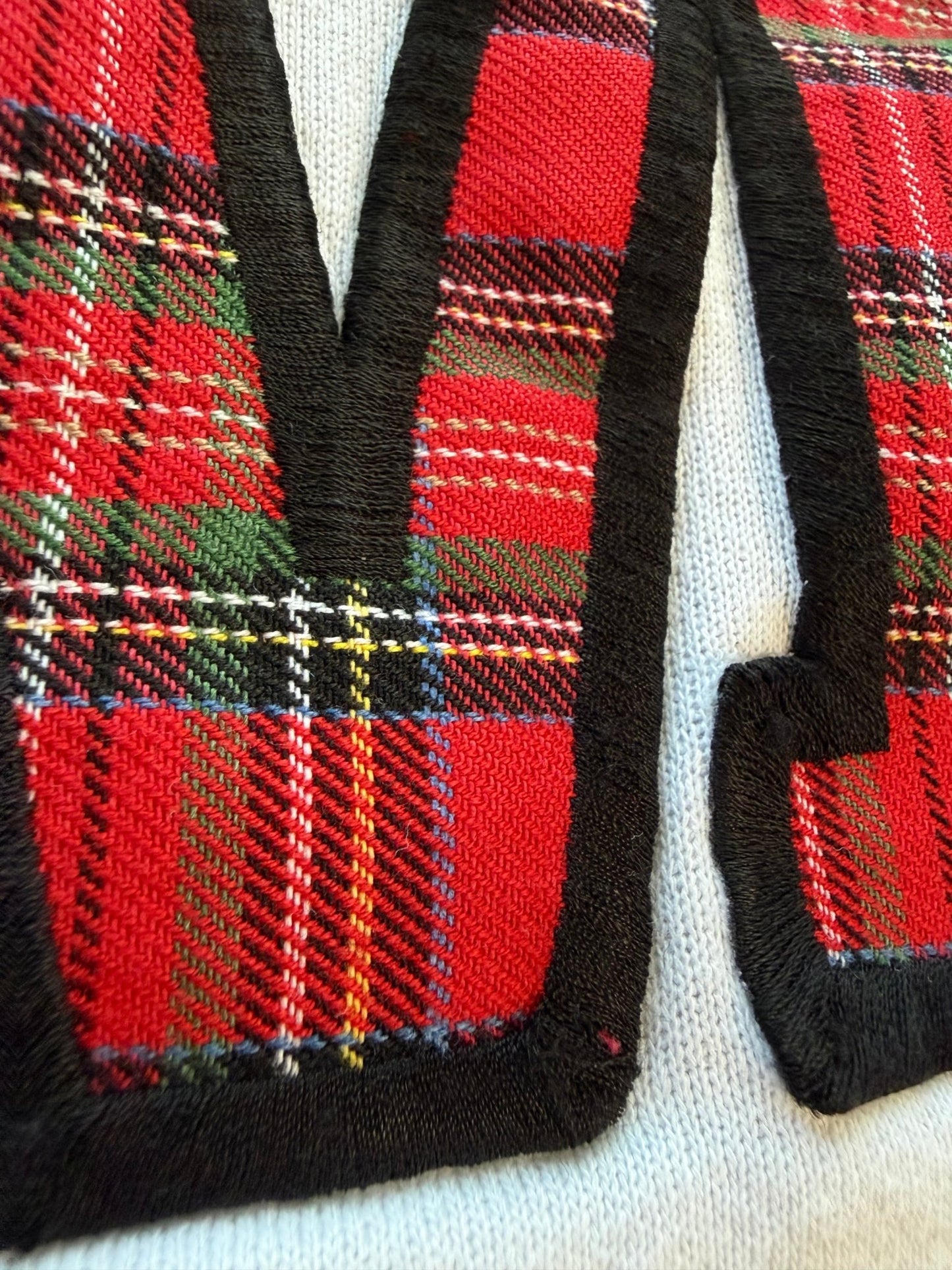 Vintage Mickey & Co Crewneck Sweatshirt Red Plaid M Patch Mickey Mouse - thriftgoblinTops