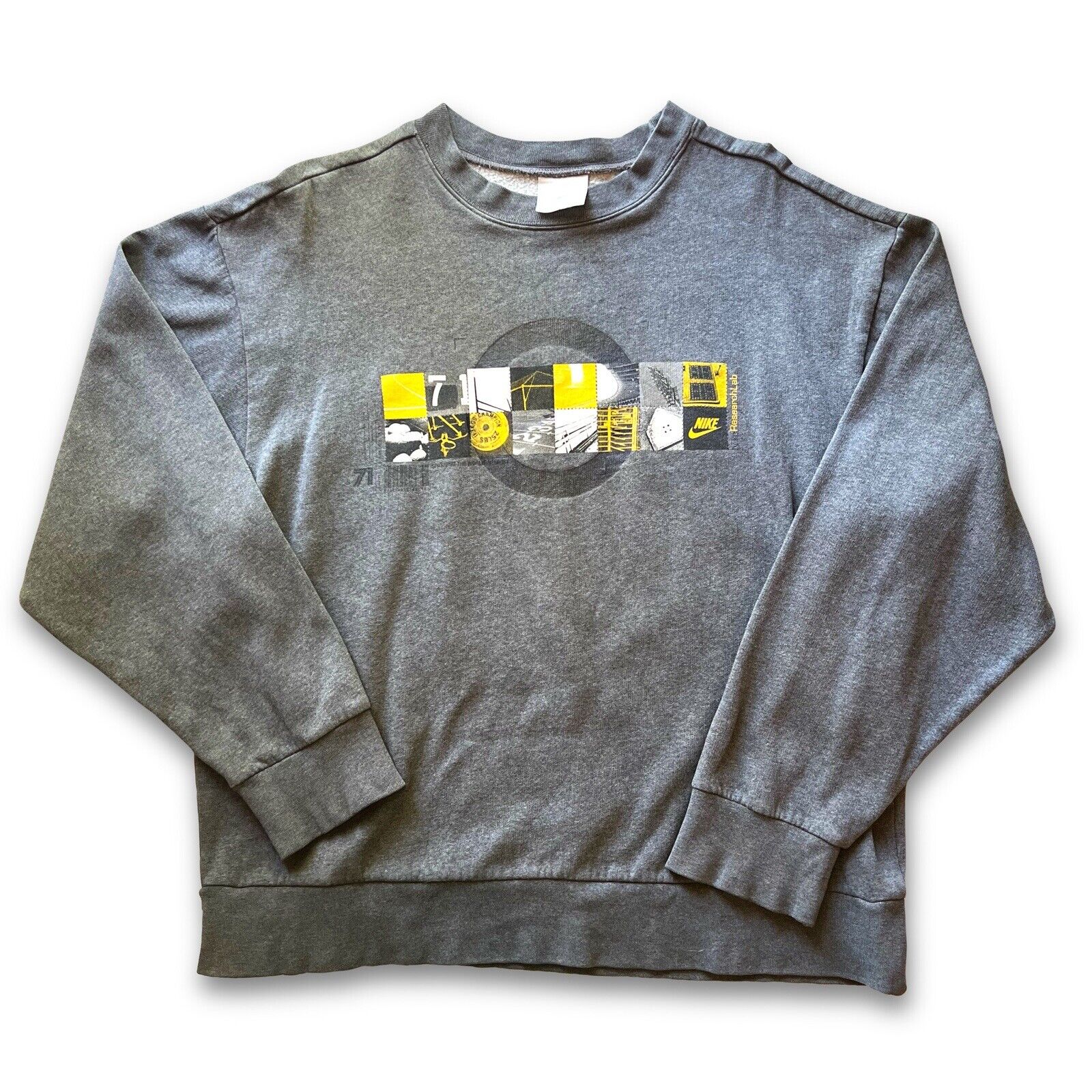 Vintage Nike Sweatshirt Men’s L Pullover Fleece Grey Activewear Y2K - thriftgoblin