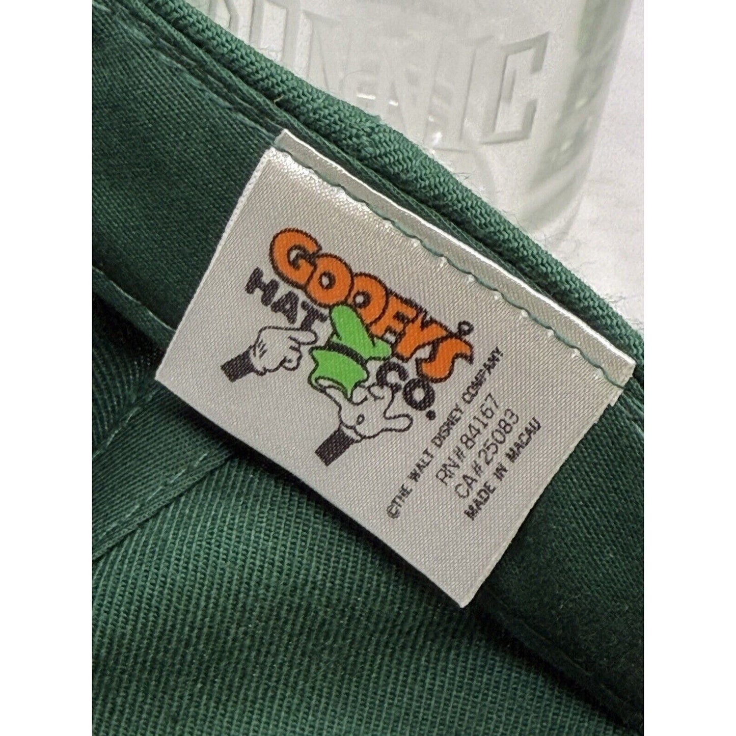 Vintage NWT Goofy Baseball Catchers Hat Co All Over Snapback Disney Green Yellow - thriftgoblinAccessory