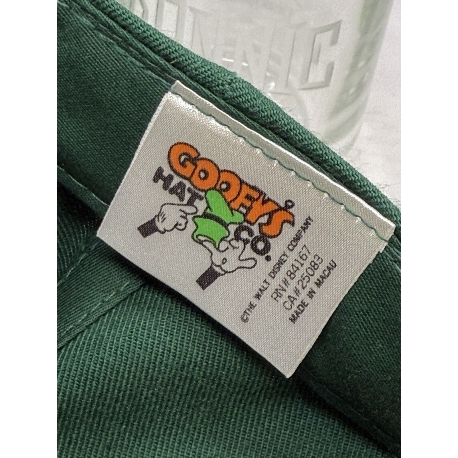 Vintage NWT Goofy Baseball Catchers Hat Co All Over Snapback Disney Green Yellow - thriftgoblinAccessory
