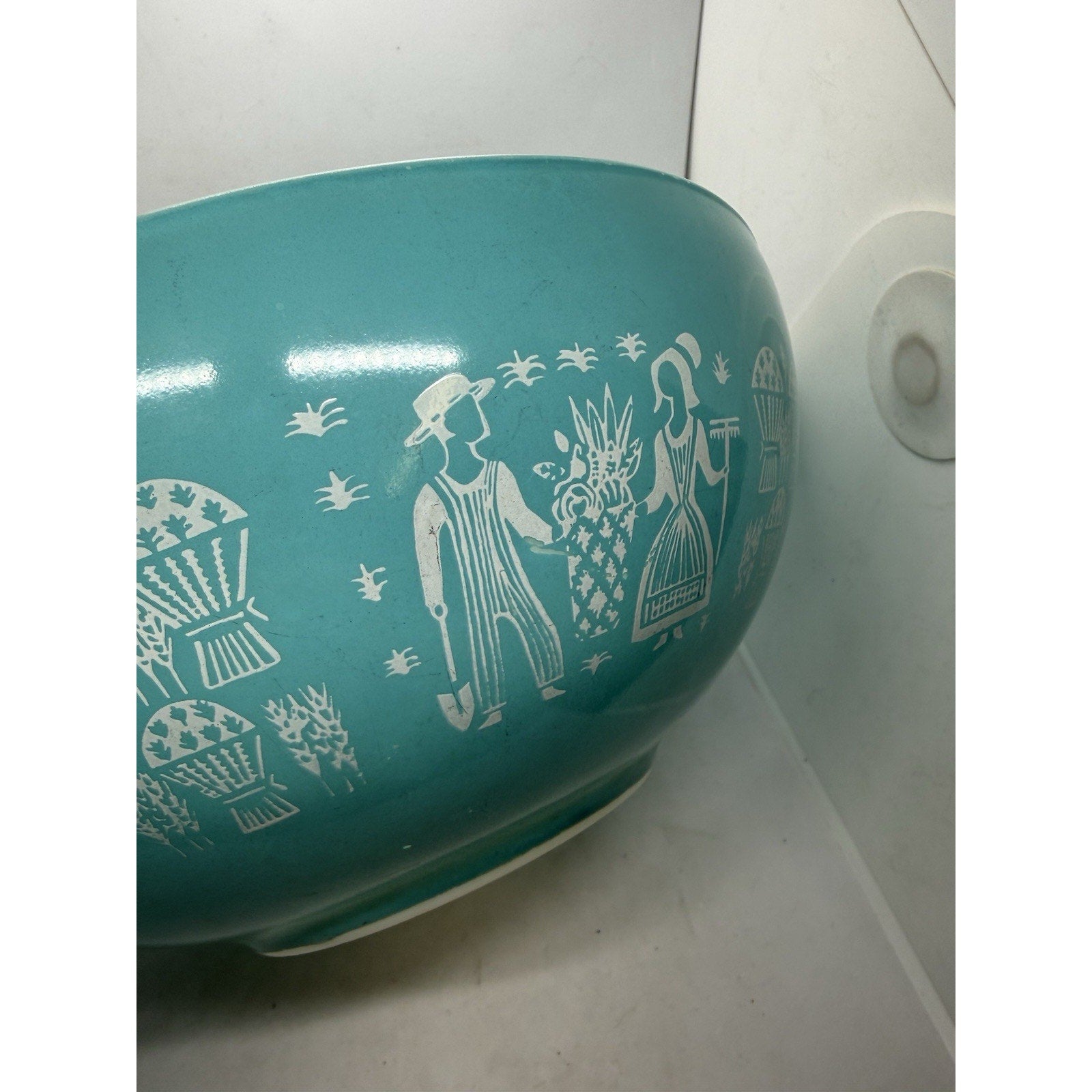 Vintage Pyrex Amish Butterprint Turquoise 444 Cinderella Mixing Bowl 4Qt USA - thriftgoblin