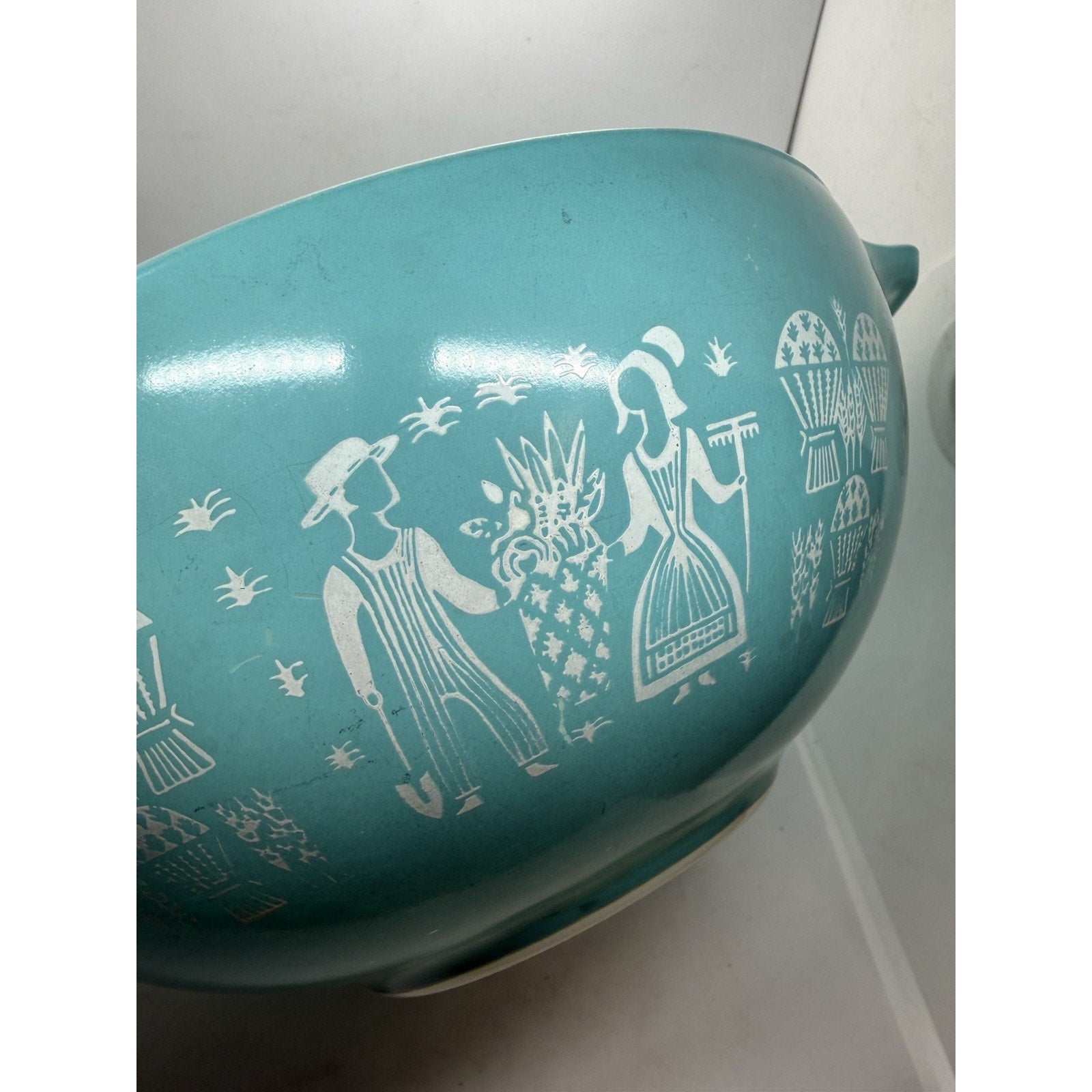 Vintage Pyrex Amish Butterprint Turquoise 444 Cinderella Mixing Bowl 4Qt USA - thriftgoblin