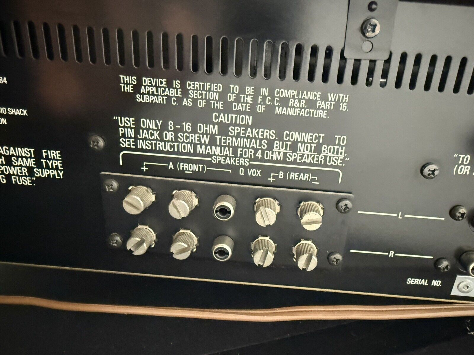 VINTAGE REALISTIC STA - 84 STEREO RECEIVER TESTED Turns On Beautiful Sound System - thriftgoblin