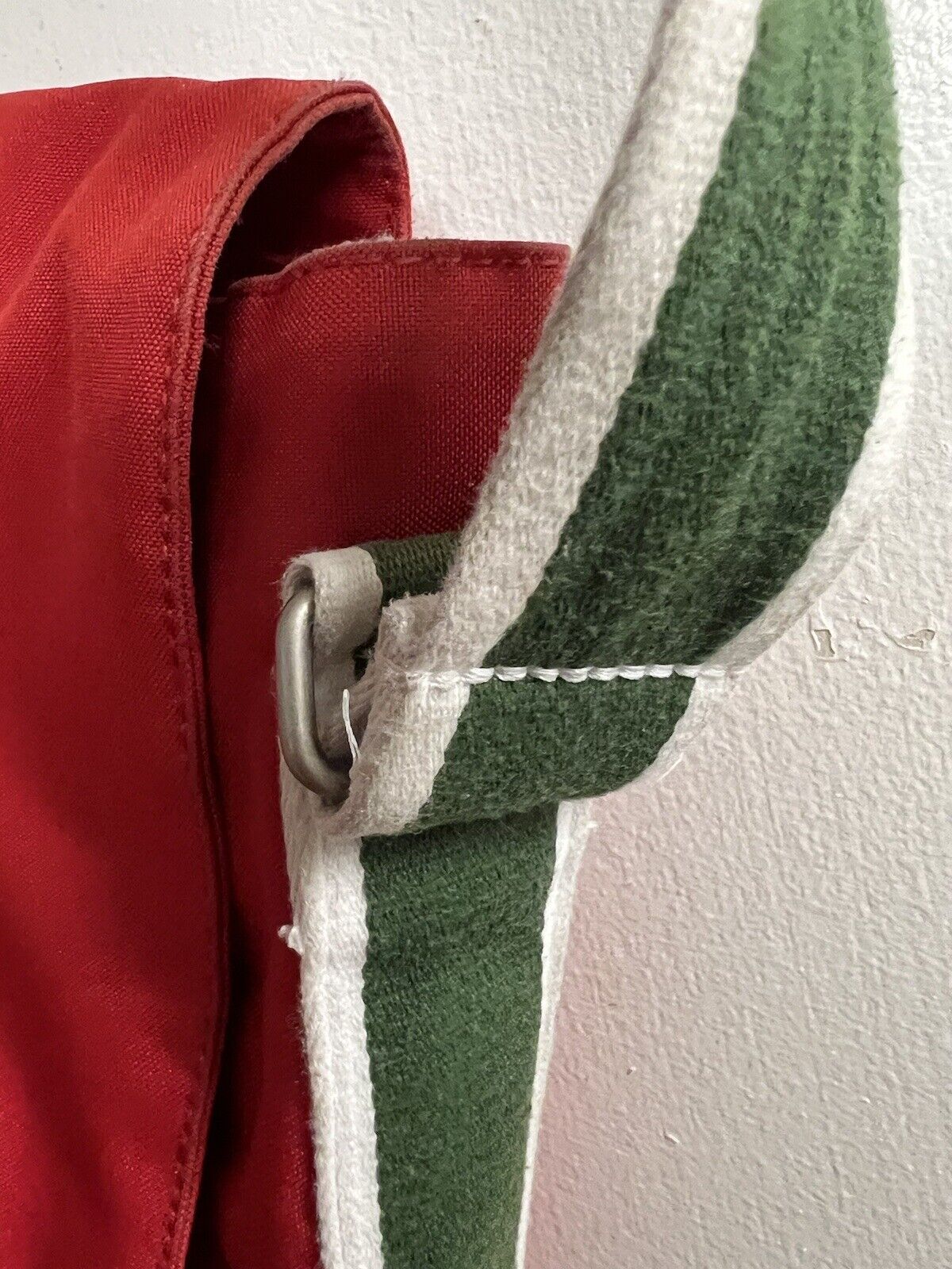 Vintage Red LACOSTE L71 Green Straps Medium MESSENGER BAG Casual 8 School Rare - thriftgoblin