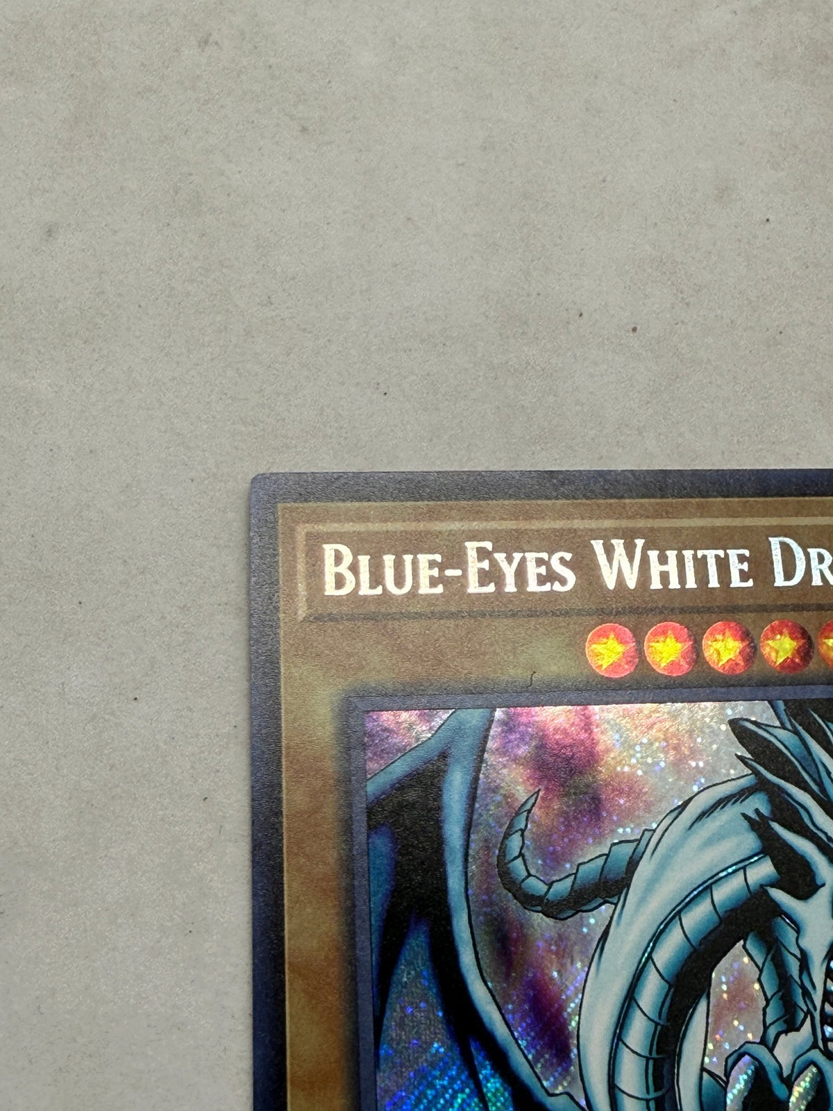 Yu-Gi-Oh Blue-Eyes White Dragon CT14-EN002 Secret Rare Limited Edition