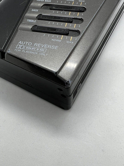 Aiwa HS - J320 Tape Cassette Player/Recorder/AM FM Radio - thriftgoblin